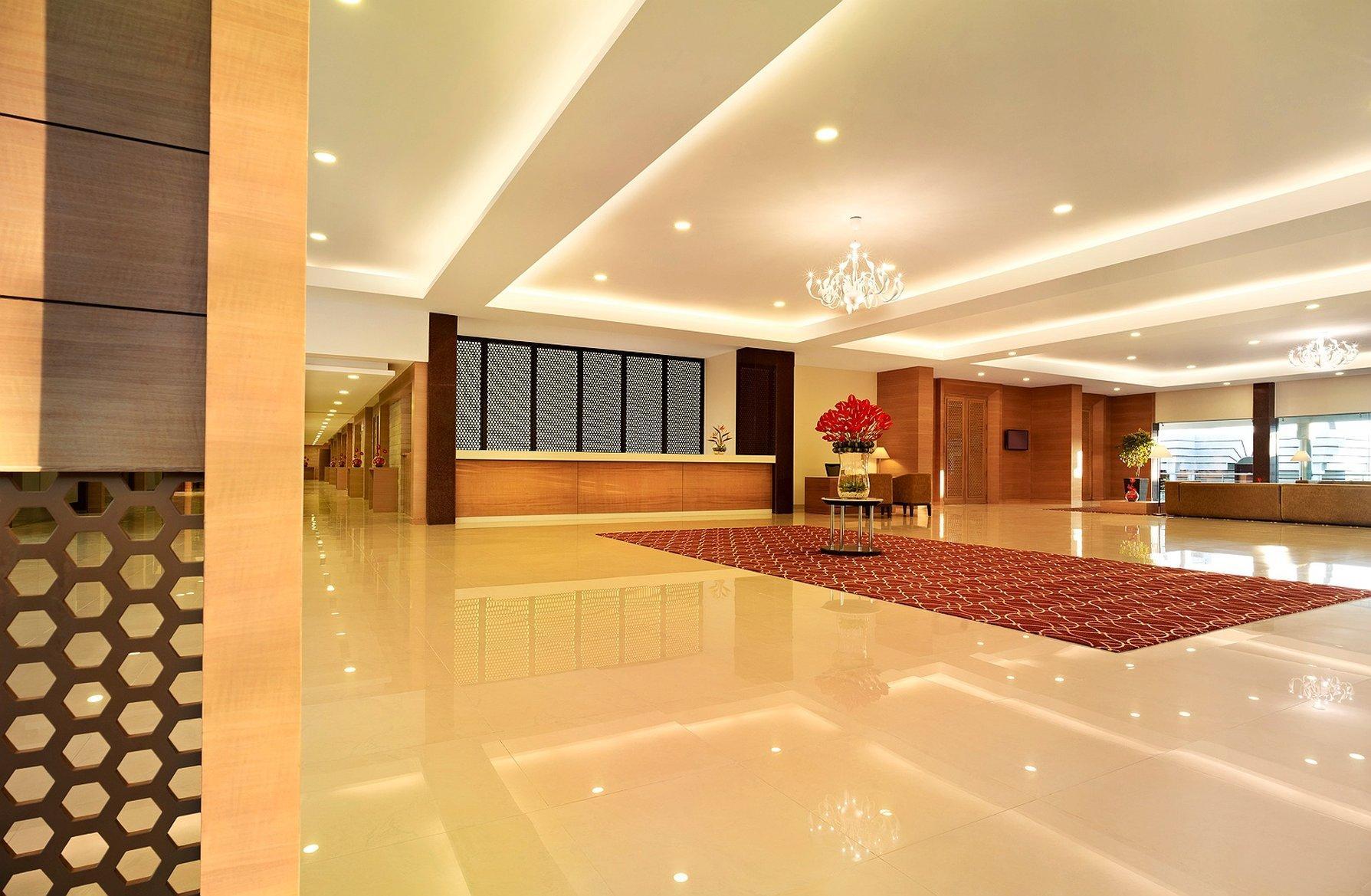 Hotel Naveen Lakeside Hubli Exterior photo